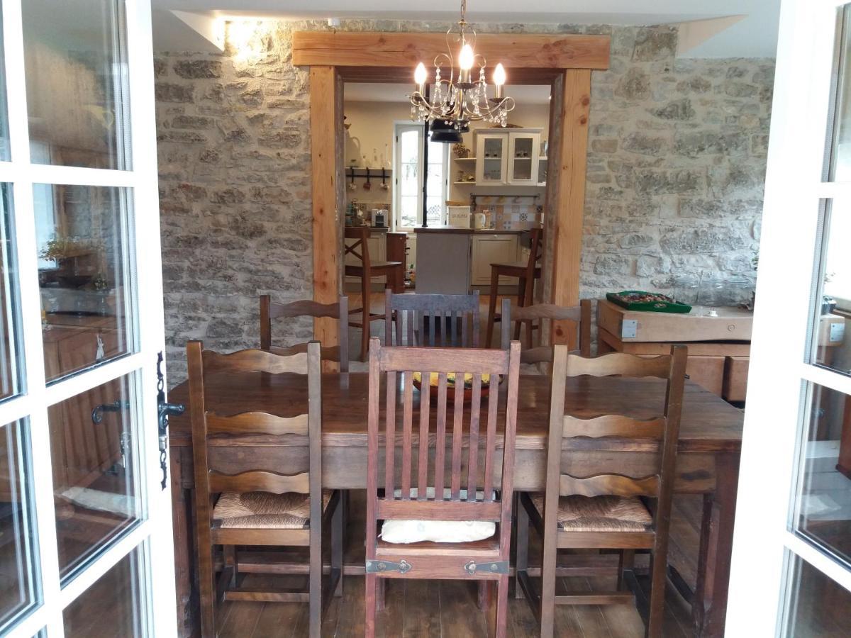 Les Trois Prunelles Saint-Pierre-Toirac Exteriör bild