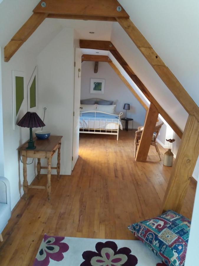 Les Trois Prunelles Saint-Pierre-Toirac Exteriör bild