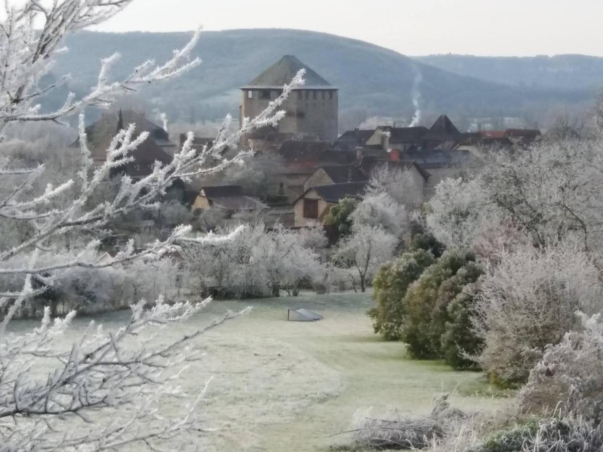 Les Trois Prunelles Saint-Pierre-Toirac Exteriör bild