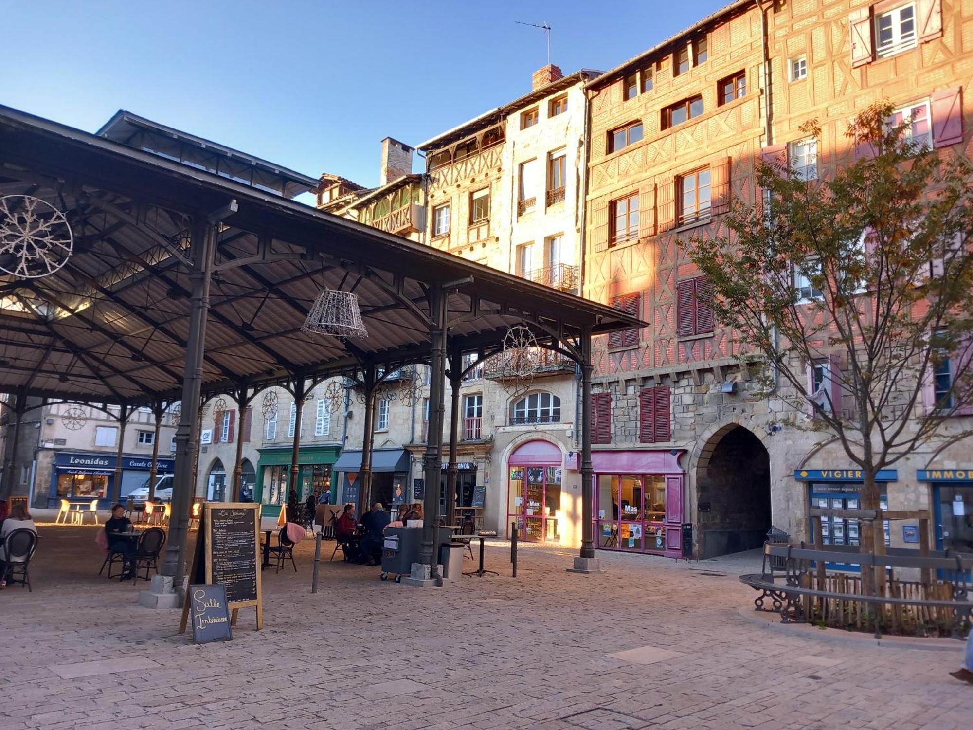 Les Trois Prunelles Saint-Pierre-Toirac Exteriör bild